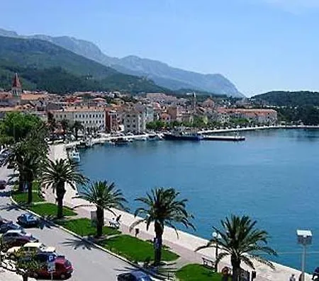 Vrisika Appartement *