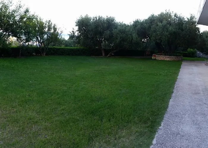 Vrisika-family Makarska